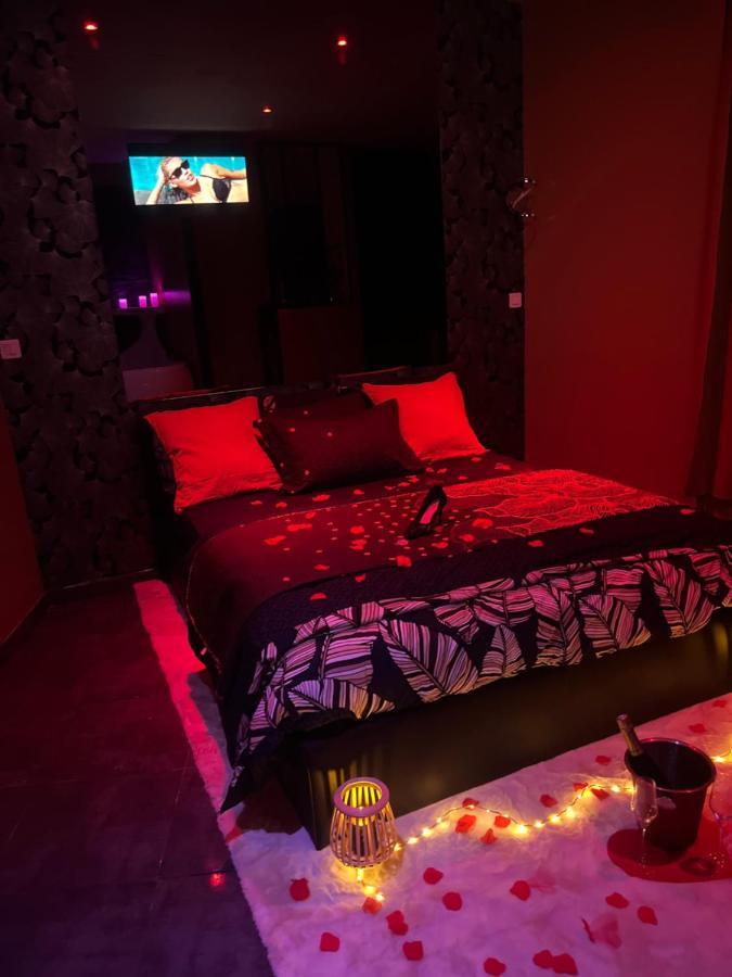 Homesparadise Loveroom Besanzón Exterior foto